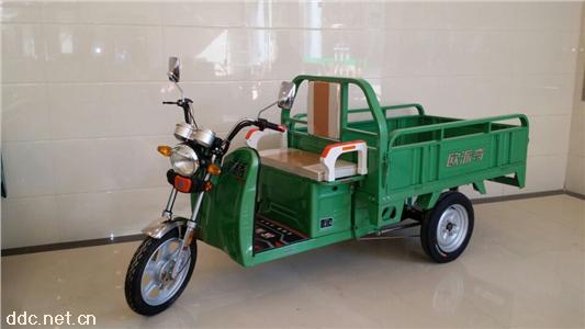  亿格电动三轮车